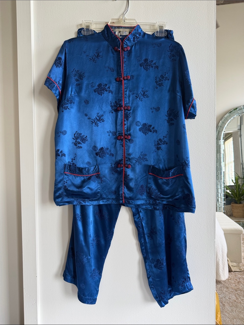 Royal 👑 Blue Silk 💙 Pajama Set with Red Trim